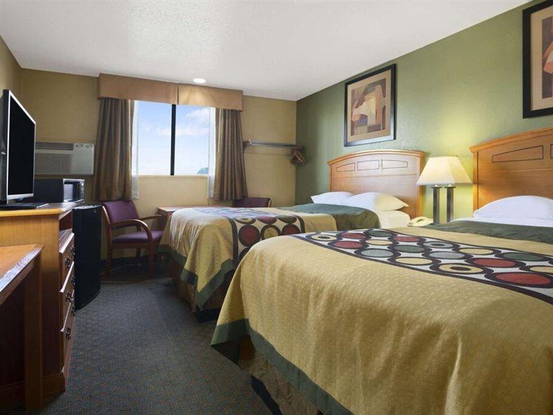 Super 8 By Wyndham Amarillo Hotel Bagian luar foto