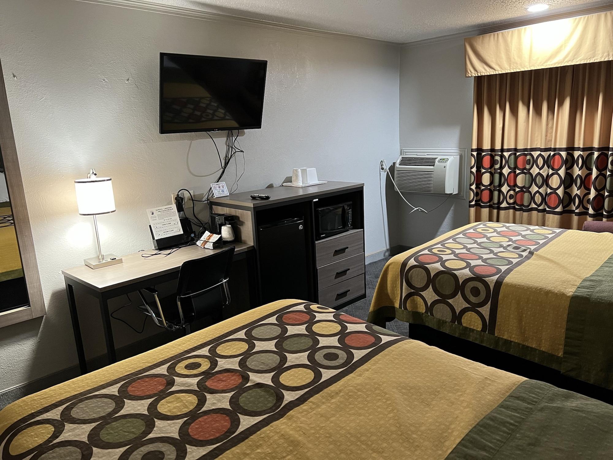 Super 8 By Wyndham Amarillo Hotel Bagian luar foto