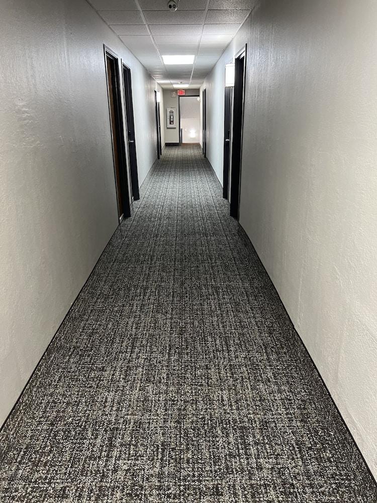 Super 8 By Wyndham Amarillo Hotel Bagian luar foto